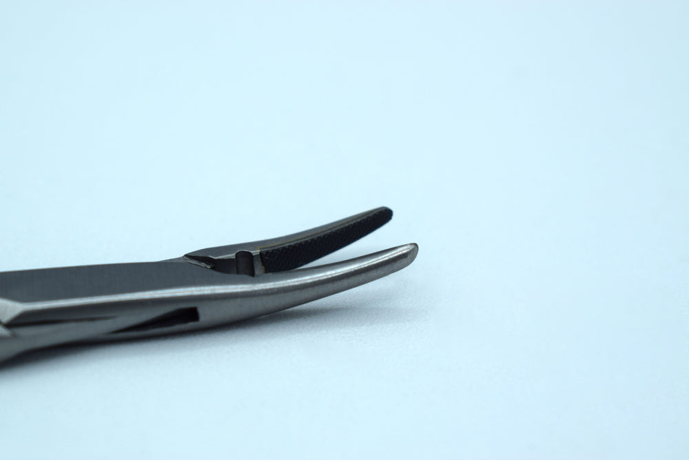 Cril Wood Curved 12cm TC inset Needle Size 2-0,3-0,4-0 Cod 1004-7.