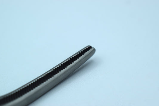 Forceps for articulating paper curved COD 1012-15b