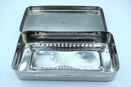 Box 4'' x 8'' x 1,8'' with lid